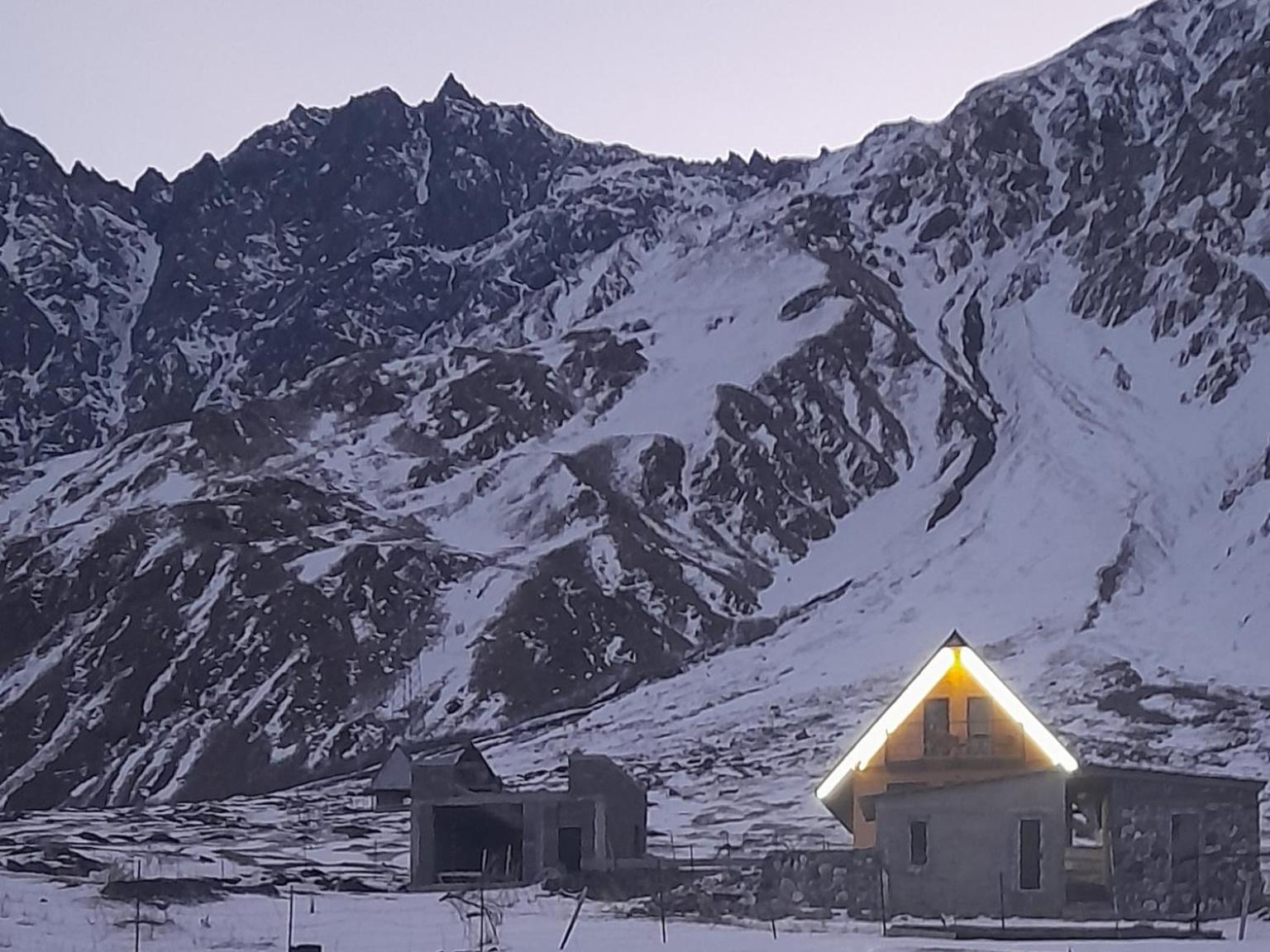 Mountain Flower Cottage Kazbegi Dış mekan fotoğraf